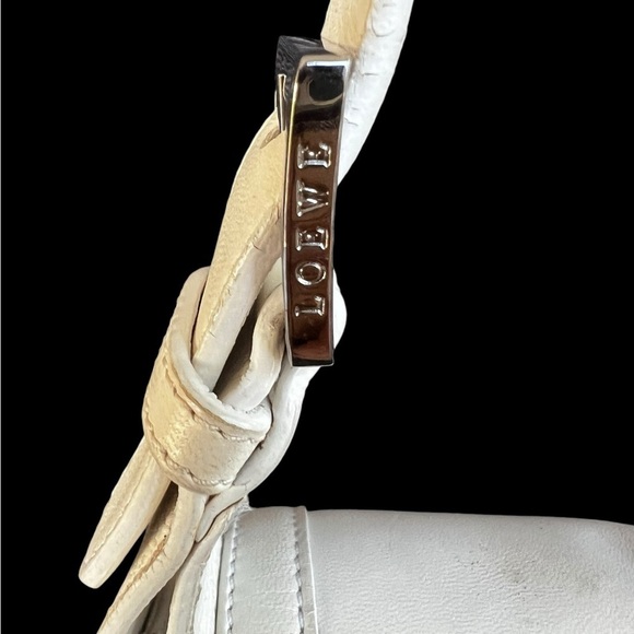 LOEWE Logo Anagram - Picture 7 of 10